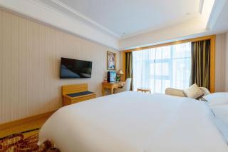 Vienna Hotel Shenzhen Qinghu Metro Station - Tiantangwei - 1