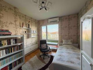 2 bedroom apartment in downtown Sofia - 2