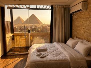 Vida Pyramids Inn - 0