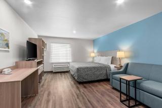 WoodSpring Suites Gilbert - Mesa Gateway Airport - 1