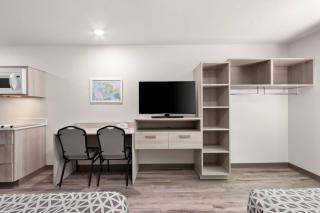 WoodSpring Suites Chandler Phoenix Medical Center - 1