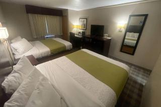Quality Inn Council Bluffs I-80 - 8
