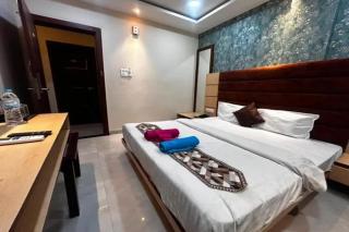 FabHotel Amrit Inn - 4