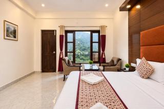 Hotel Sun Village By Palm Aryan - 2
