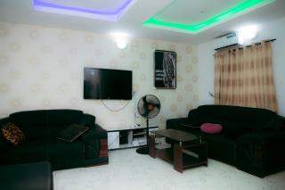 P M Serviced Apartments - Lagos - 7