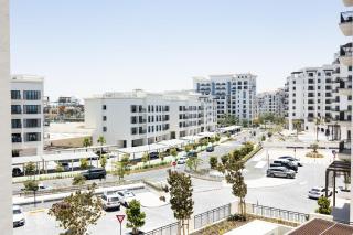 Bloomfields Studio in Fairways 3 - Yas Golf Collection - Abu Dhabi - 3
