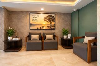 Comfy Business Hotel - 2