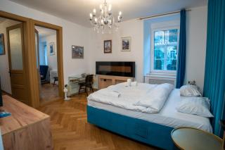 Barrique 25 - Breakfast at Restaurant & Minibar - Old Town - 5