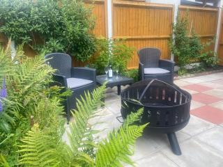 En- suite double room with private entrance - 2