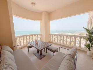 Stunning Sea Views & Fully Upgraded Luxury Studio in Al Hamra - 0