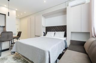 24-280b Manhattan, Beresteiskyi 11, Kyiv, Politekh metro nearby, fantastic city view, 15 kW backup power, Petrovdom Apartment - 2