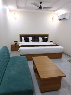 Satyvan Hotel Gwalior - 2