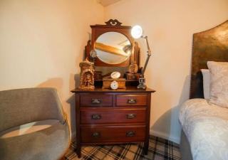 Luxury Doncaster Cottage - Free Parking - 4
