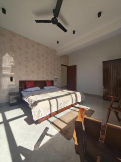 Cloudhaven Panoramic 2BHK Apartment Kasauli Hill Views Solan - 2