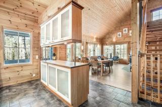 Blue Pine Hideaway by Hilla Villas - 6