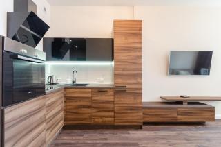 15-84 Central Park, John McCain 7, Kyiv centre, panoramic city view, 15 kW backup power, Petrovdom Apartment - 6