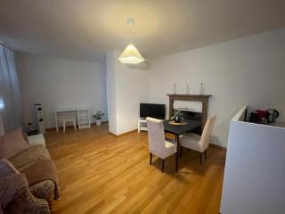Vacallo Wellness Apartment by RentuGoo Travel - 9