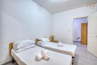 Swieqi Apartment with Private Courtyard - 3
