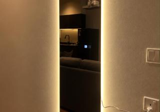 Twin Galaxy Residence w Balcony nr KSL by Ourstay - 9