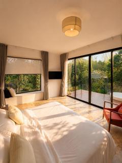 Hillside Haven - 0