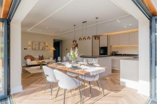 Megan's Hideaway | Luxury 4 Bed Retreat - 9