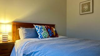Willow & Light Spacious Warm 4BR Family Retreat - 8