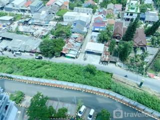 Fancy and Simply Studio Room at Springlake Summarecon Bekasi Apartment By Travelio - 1