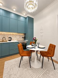 RAY Living - Shabyt - City Center - 1