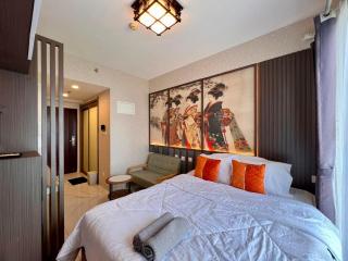Sky House Apartment BSD with Smart TV 43 inch Near AEONMALL,The Breeze, ICE BSD by Megumi Japanese Style - 2