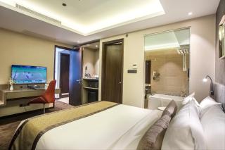 Best Western Plus Maple Leaf - 7
