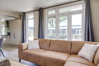 Stijlvol 4-persoons chalet in Betuwe, Zennewijnen - 1