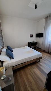 Tanari Rooms Bologna Centro & Fiera - 2