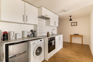 PenthouseStays Modern one bedroom flat in Central London - 2