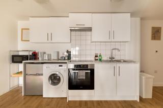 PenthouseStays Modern one bedroom flat in Central London - 7