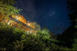 Apple Orchard Cottages and Riverside Homestays - 6