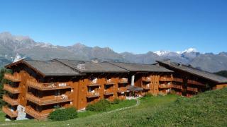 Résidence Saint Bernard - Appartement de charme pour 6 personnes, dans une résidence skis aux pieds avec accès piscine et parking privé dans le village du MAE-8971 - Arc 1800 - 7