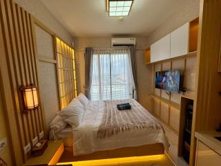 Sky House Apartment BSD with Smart TV 43 inch Near AEONmall, The Breeze, ICE BSD by Nagoya Japandi Style - 2