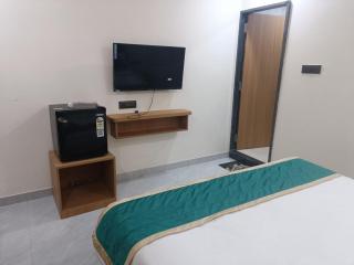 Satyvan Hotel Gwalior - 1