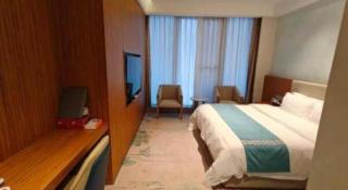 Vienna Classic Hotel Shenzhen Dalang Clothing Base - 1