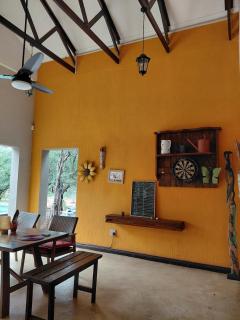 Explorer House-Family Bush Retreat & Safaris - 3