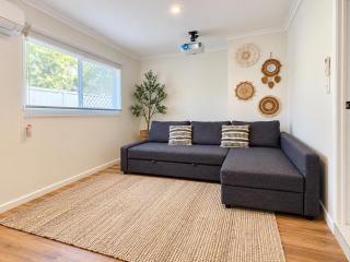 The King Street Retreat - 2