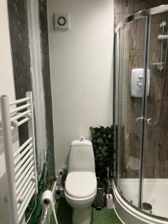 Unique bnb with en suite and its own entrance - 5