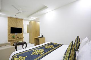 The Decent Premuim - Near Aerocity - 6