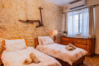 Three Bedroom Townhouse in Bormla Three Cities - 7
