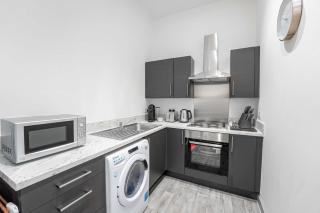 Cosy & Convenient 1 Bedroom Apartment in Dudley - 7