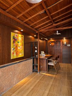 Gubug Kayu Villa with Rice Field View - 5