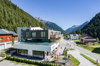 All-Suite Resort Paznaun - 0