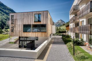 All-Suite Resort Paznaun - 9