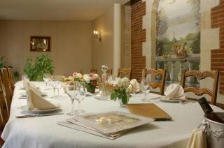 Hotel Restaurant Le Parc - Moulins - 1