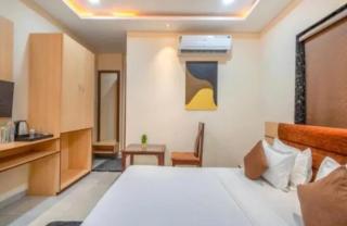 FabHotel Amrit Inn - 2